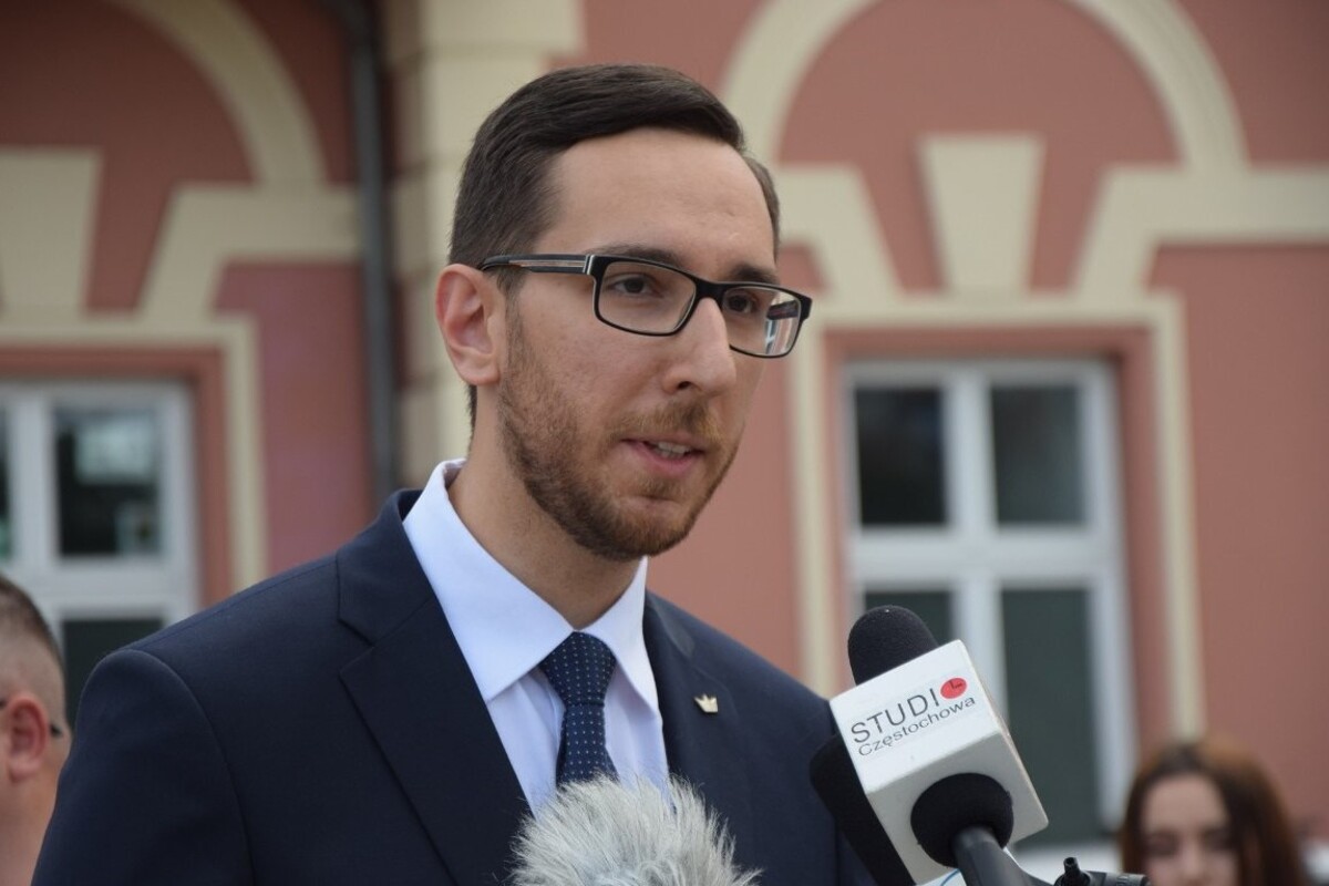 Jakub Mierzejewski: "Jeśli odwołamy Matyjaszczyka, kto go zastąpi?" [WYWIAD]