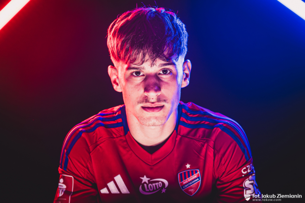 Poważne wzmocnienie Rakowa, serbski talent zasila czerwono-niebieskich