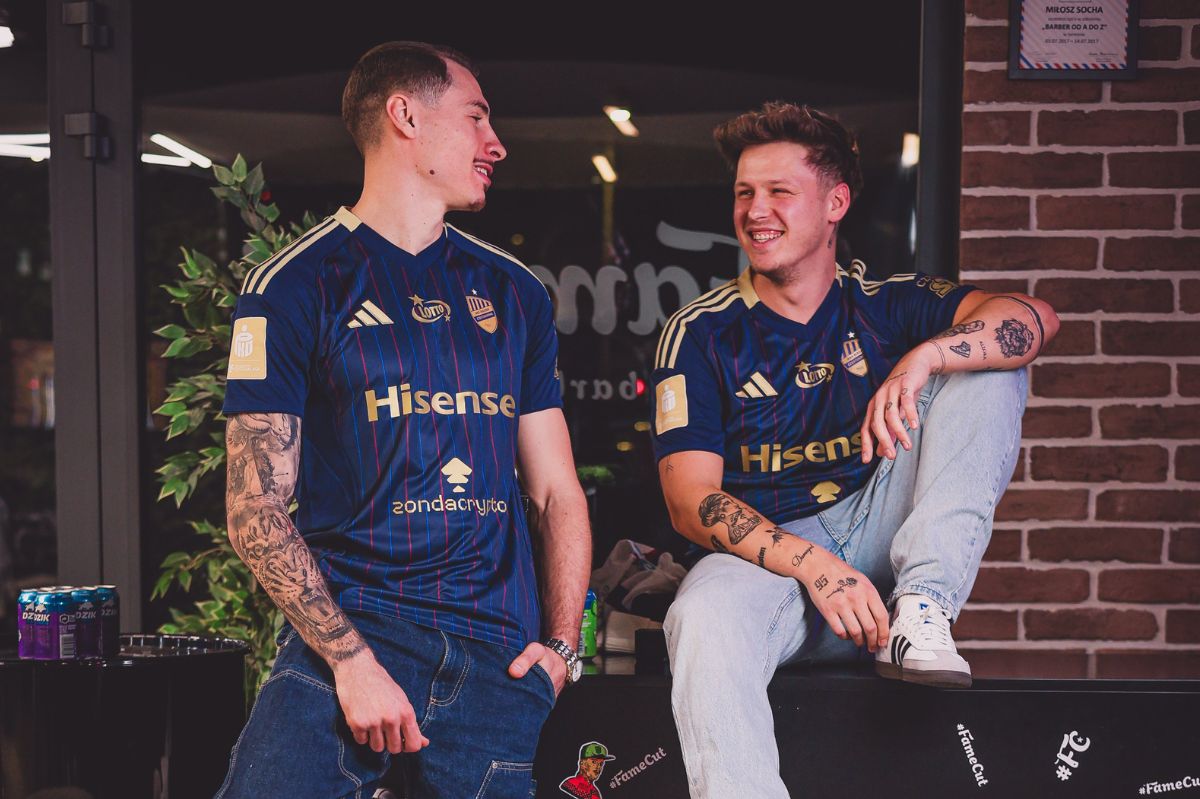 Raków, koszulka meczowa